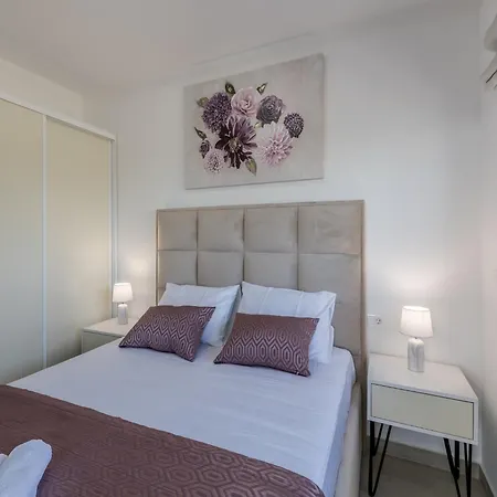 شقة Scenic Kastel Luksic - Three Bedroom *